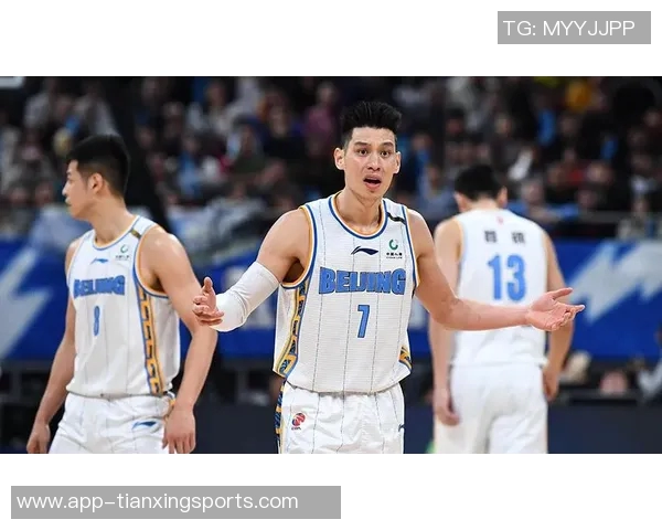 吉莱斯皮强调新阵容年轻活力十足努力重塑球队赢球文化与习惯