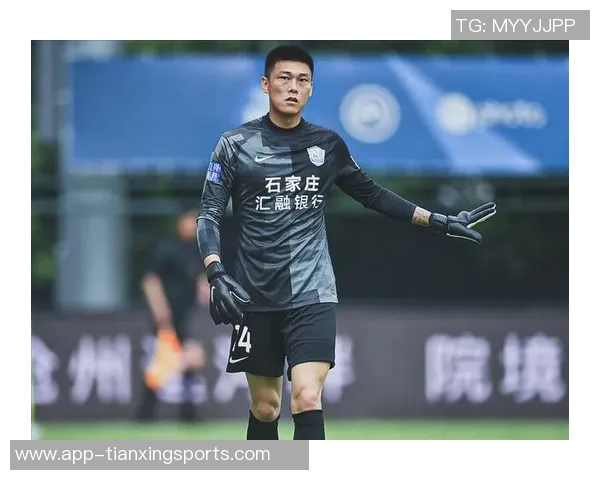 邵镤亮告别武汉三镇36岁门将出场16次实现2场零封佳绩